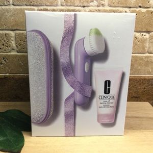 🆕 Clinique Glow to Go Sonic Clean Set